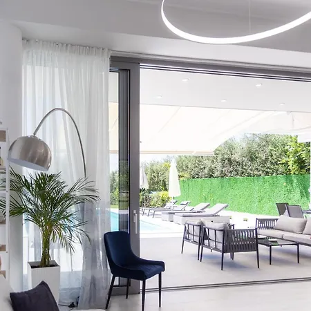 Villa White Paradise