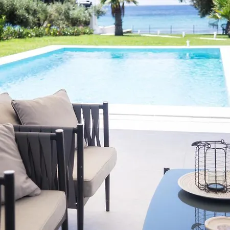 White Paradise Villa Nea Skioni