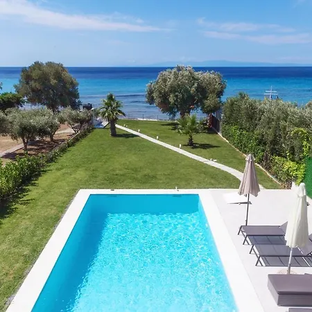 Villa White Paradise Nea Skioni